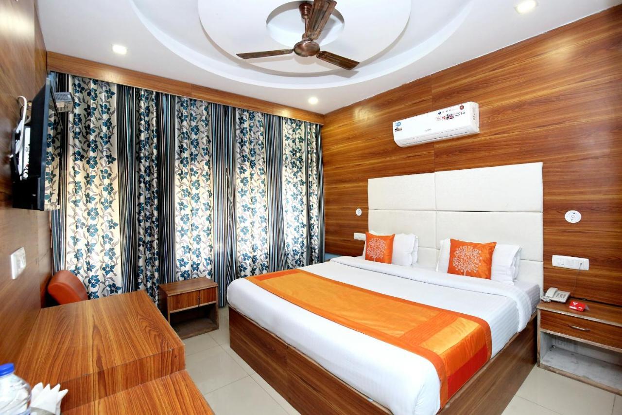 Oyo 8622 Hotel Grand Inn Chandīgarh Extérieur photo