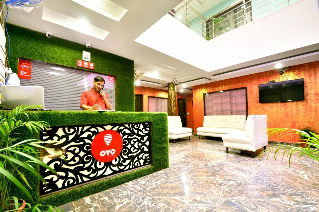 Oyo 8622 Hotel Grand Inn Chandīgarh Extérieur photo