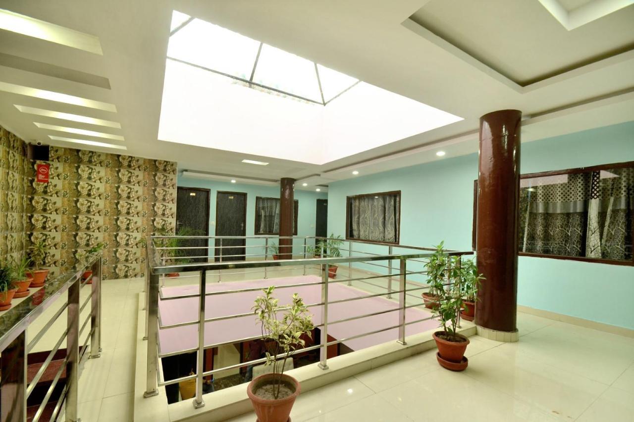 Oyo 8622 Hotel Grand Inn Chandīgarh Extérieur photo
