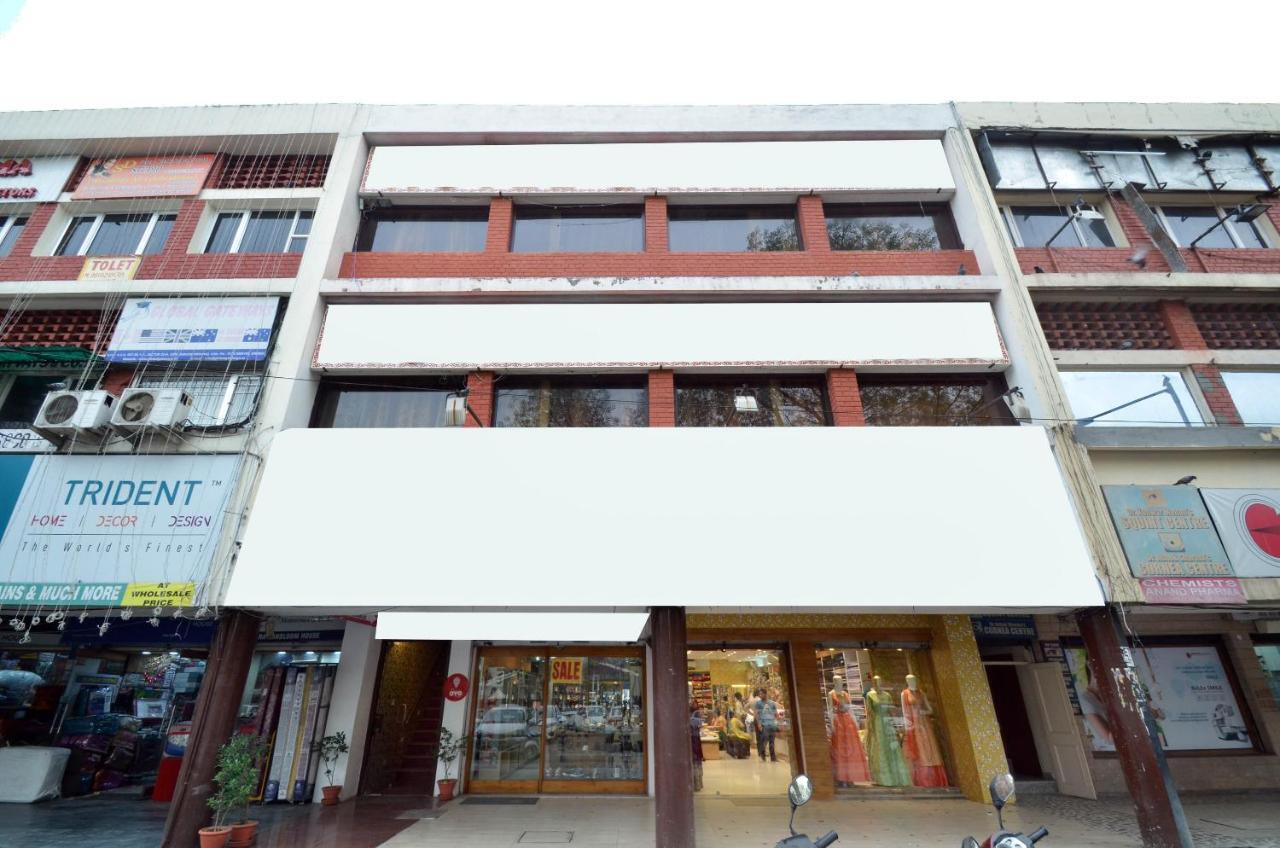 Oyo 8622 Hotel Grand Inn Chandīgarh Extérieur photo