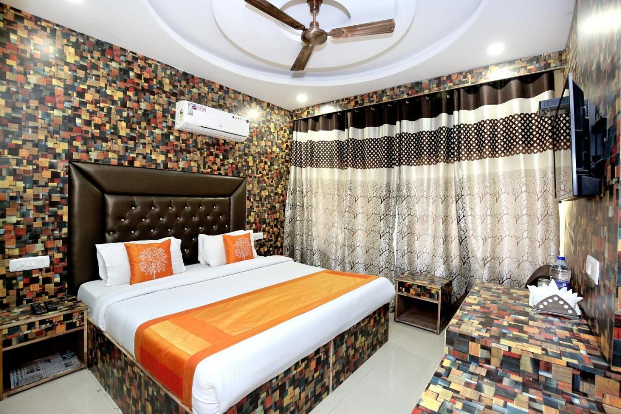 Oyo 8622 Hotel Grand Inn Chandīgarh Extérieur photo